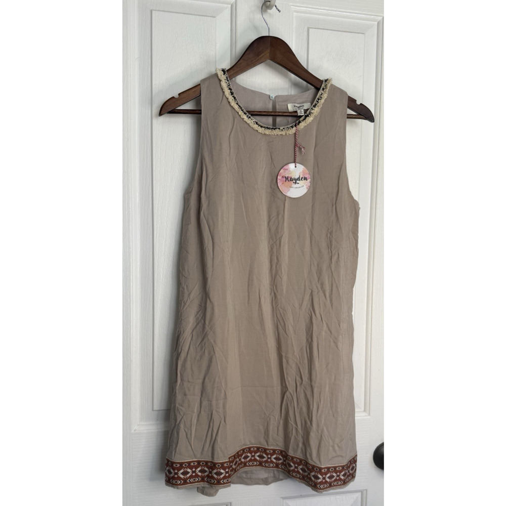 Hayden LA Women’s Medium Beige Sleeveless Boho Shift Dress Embroidered Hem